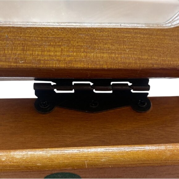 Vintage Octagon Jewelry Box Flower Glass Lid - Picture 6 of 6